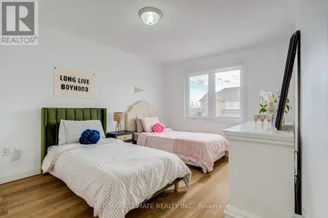94 Thrushwood Drive Barrie (400 West) ON L4N 0Z1