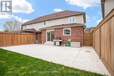 94 Thrushwood Drive Barrie (400 West) ON L4N 0Z1