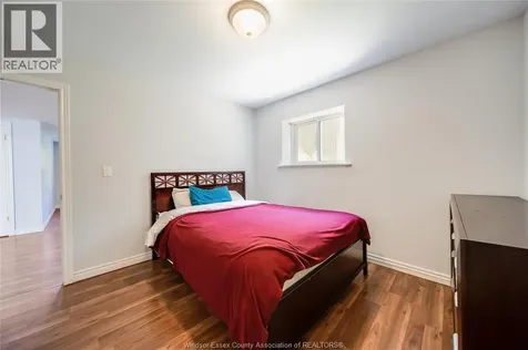 185 Elm Avenue Windsor ON N9A 5G9