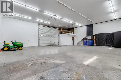2110 Deer Run Road Leamington ON N8H 3V7