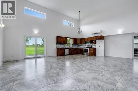 2110 Deer Run Road Leamington ON N8H 3V7