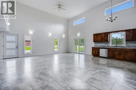 2110 Deer Run Road Leamington ON N8H 3V7