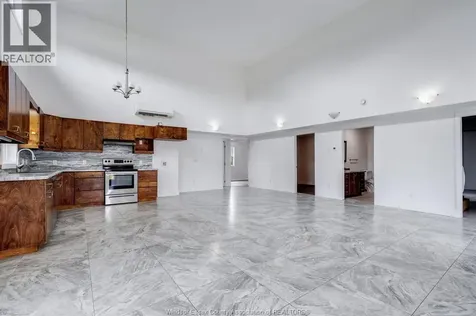 2110 Deer Run Road Leamington ON N8H 3V7