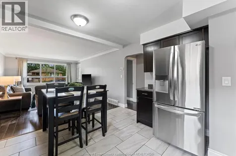 1531 Labadie Windsor ON N8Y 4H3