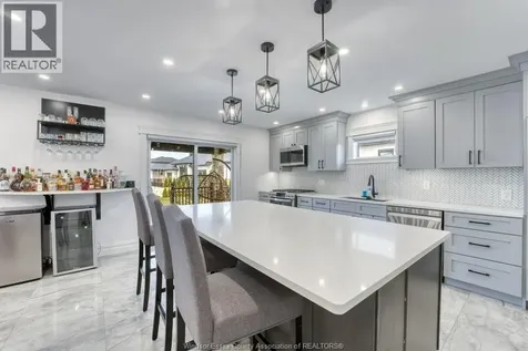 37 Augusta Drive Leamington ON N8H 0C7