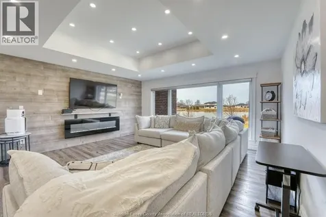 37 Augusta Drive Leamington ON N8H 0C7