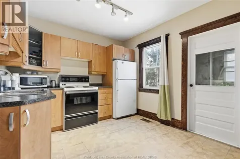 173 Cameron Avenue Windsor ON N9B 1Y5