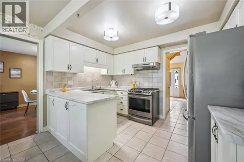 40 Beasley Crescent Cambridge ON N1T 1K1