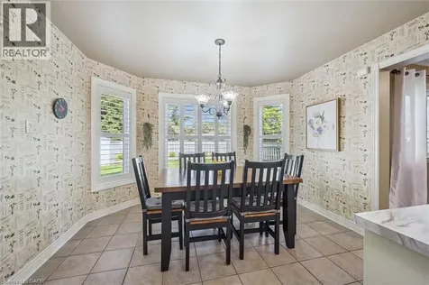 40 Beasley Crescent Cambridge ON N1T 1K1