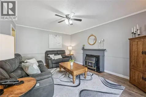 40 Beasley Crescent Cambridge ON N1T 1K1