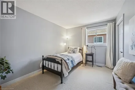 40 Beasley Crescent Cambridge ON N1T 1K1