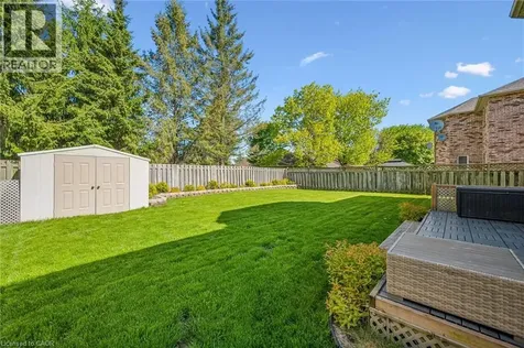 40 Beasley Crescent Cambridge ON N1T 1K1