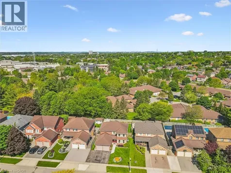 40 Beasley Crescent Cambridge ON N1T 1K1