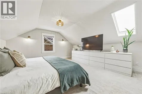 6 Nelles Boulevard Grimsby ON L3M 3R1
