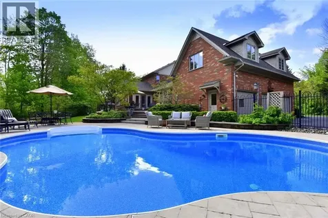 712 Robson Road Waterdown ON L8B 1H1