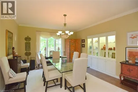 712 Robson Road Waterdown ON L8B 1H1