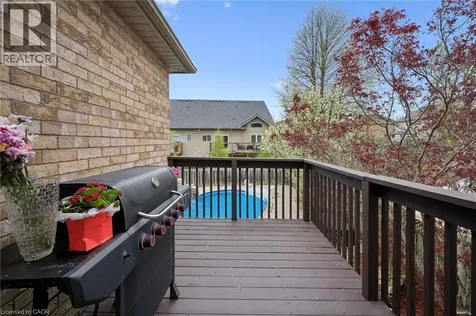 44 Mcnichol Drive Cambridge ON N1P 1C9