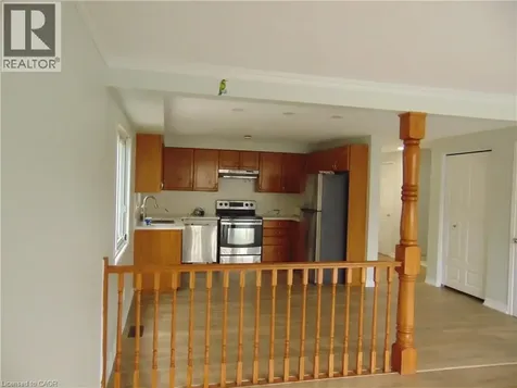 90 Bridlewreath Street Kitchener ON N2E 3V6