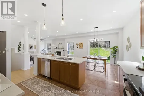1637 Grandview Street North Oshawa (taunton) ON L1K 0A6