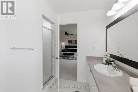 1637 Grandview Street North Oshawa (taunton) ON L1K 0A6