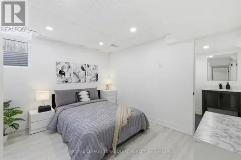 1637 Grandview Street North Oshawa (taunton) ON L1K 0A6