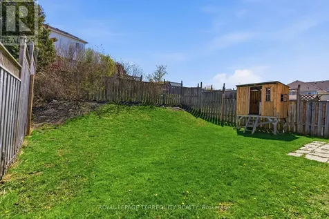 1637 Grandview Street North Oshawa (taunton) ON L1K 0A6