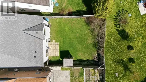 1637 Grandview Street North Oshawa (taunton) ON L1K 0A6