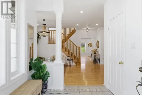 1637 Grandview Street North Oshawa (taunton) ON L1K 0A6