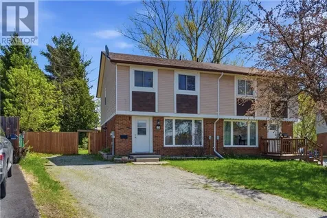 176 Colonial Court Sudbury ON P3A 4X5