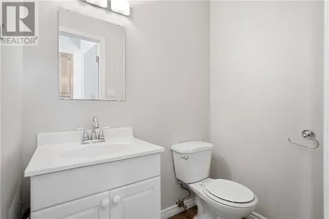 176 Colonial Court Sudbury ON P3A 4X5