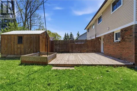 176 Colonial Court Sudbury ON P3A 4X5