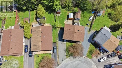 176 Colonial Court Sudbury ON P3A 4X5
