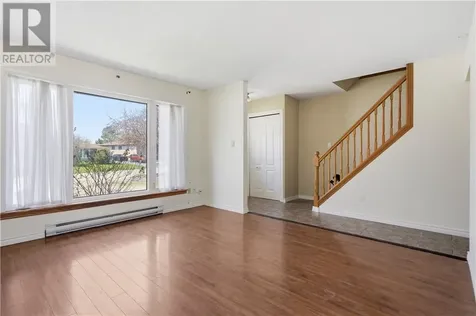 176 Colonial Court Sudbury ON P3A 4X5