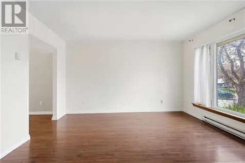176 Colonial Court Sudbury ON P3A 4X5
