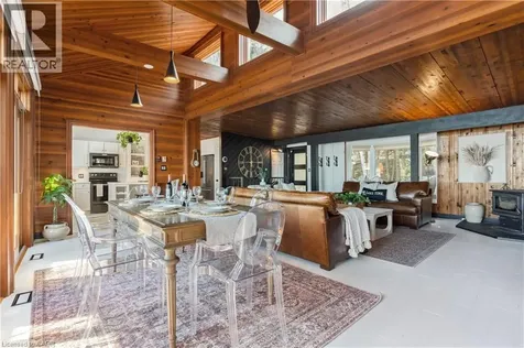4209 Muskoka Road 117 Lake Of Bays ON P0B 1A0