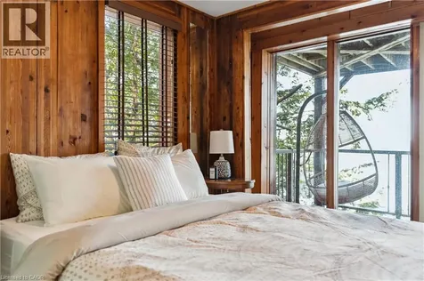 4209 Muskoka Road 117 Lake Of Bays ON P0B 1A0