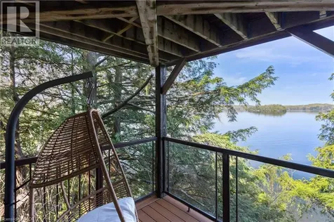 4209 Muskoka Road 117 Lake Of Bays ON P0B 1A0