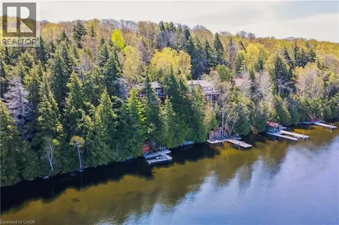 4209 Muskoka Road 117 Lake Of Bays ON P0B 1A0