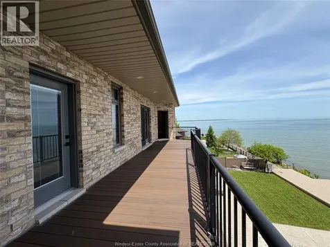 236 Shoreview Circle Windsor ON N8P 1M7