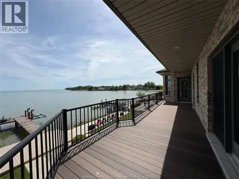 236 Shoreview Circle Windsor ON N8P 1M7