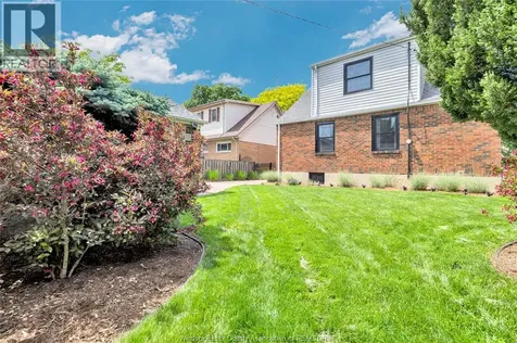 2005 Amiens Avenue Windsor ON N8W 1T3