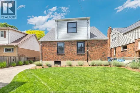 2005 Amiens Avenue Windsor ON N8W 1T3