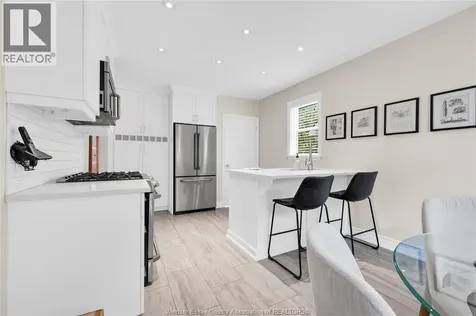 2005 Amiens Avenue Windsor ON N8W 1T3