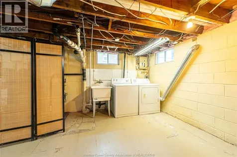 270 Isabelle Place Windsor ON N8S 3A6