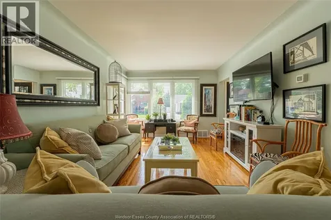270 Isabelle Place Windsor ON N8S 3A6