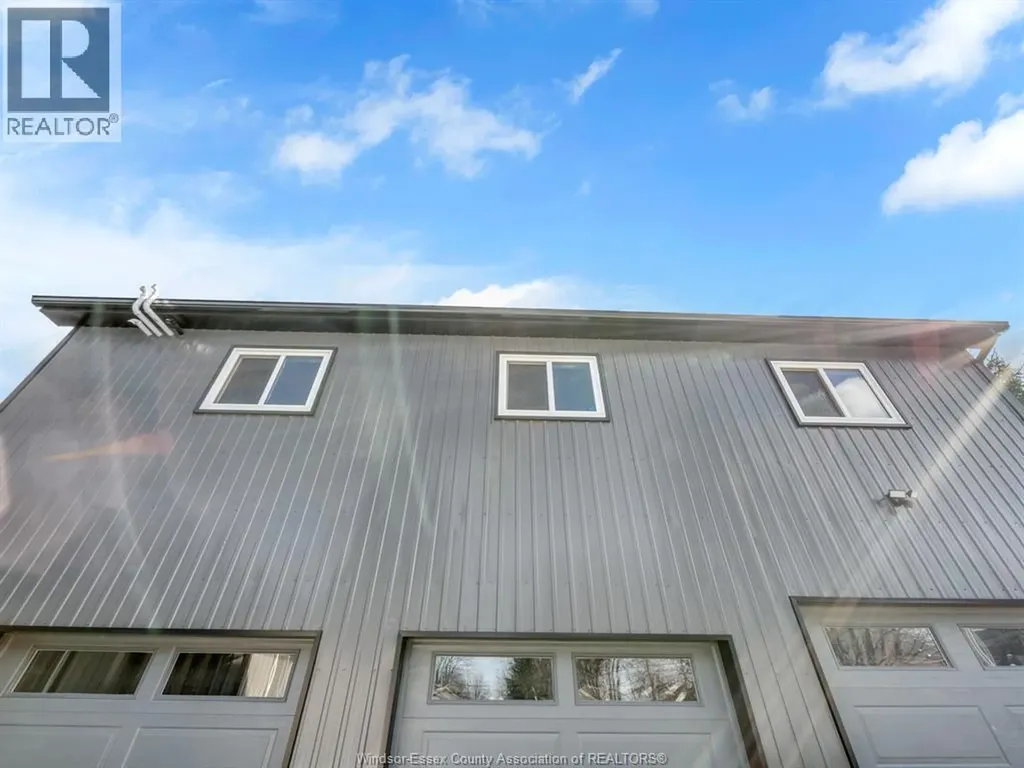1282 Stuart Boulevard Lasalle ON N9J 1Y4