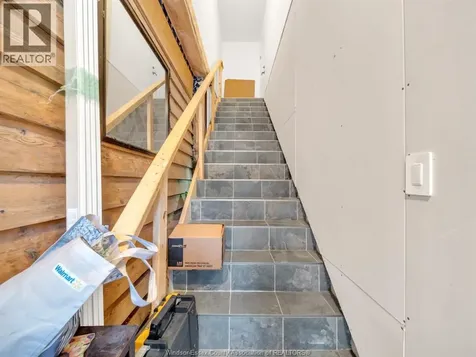 1282 Stuart Boulevard Lasalle ON N9J 1Y4