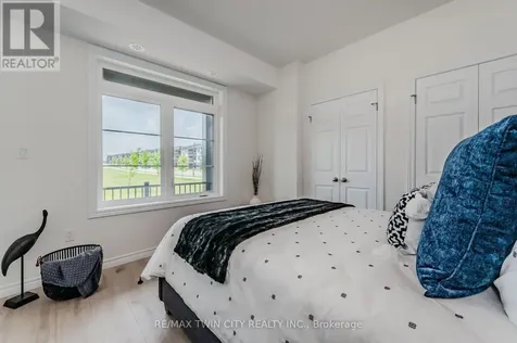 39 Lomond Lane Kitchener ON N2R 0T6