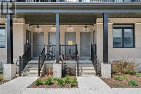 9 Lomond Lane Kitchener ON N2R 0T6
