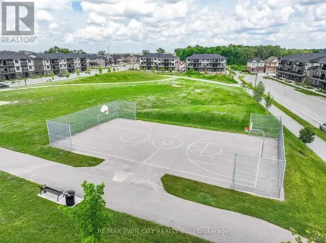9 Lomond Lane Kitchener ON N2R 0T6